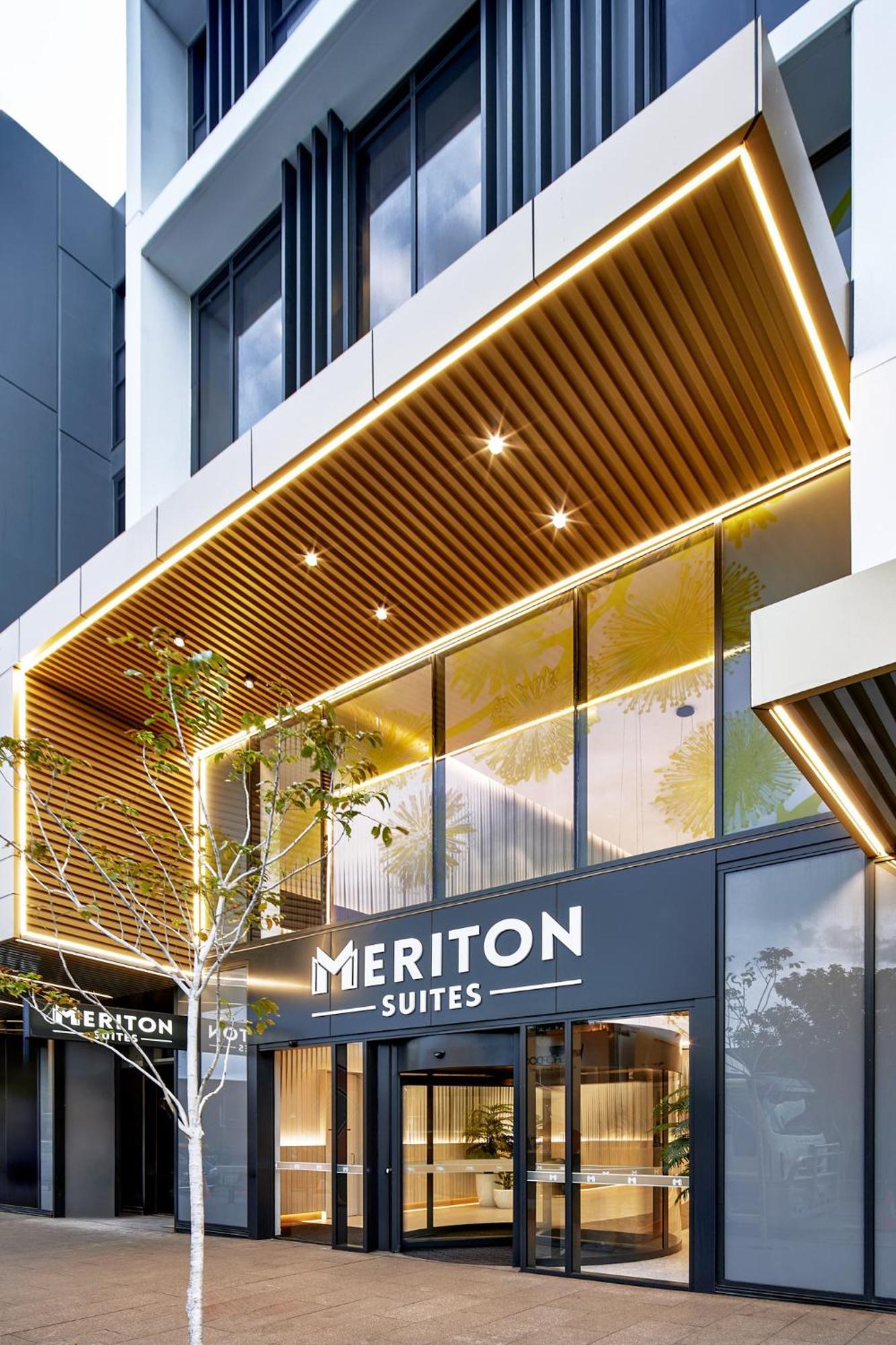 Meriton Suites Liverpool Exteriör bild Meriton Suites